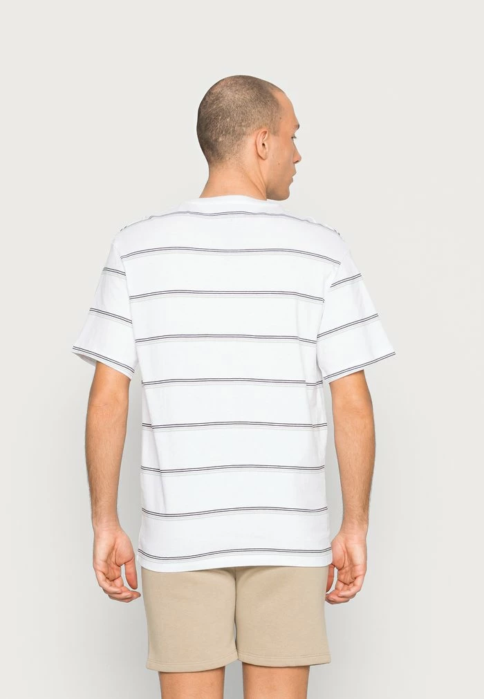 Jack & Jones JCOAIR CLUB STRIPE TEE CREW NECK UNISEX - Print T-shirt - White 3 Jack & Jones JCOAIR CLUB STRIPE TEE CREW NECK UNISEX - Print T-shirt - White - Image 3