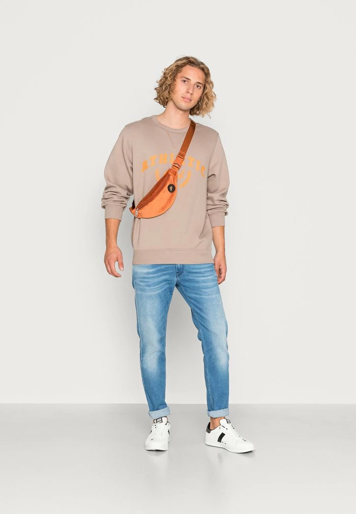 Jack & Jones JORTURBO CREW NECK UNISEX - Sweatshirt - Fungi 2 Jack & Jones JORTURBO CREW NECK UNISEX - Sweatshirt - Fungi - Image 2