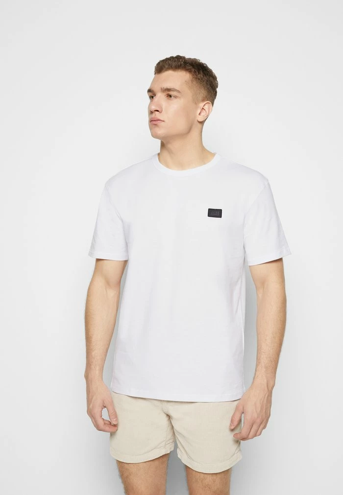 Jack & Jones JCOCLASSIC WAFFLE BADGE TEE SS NOOS - Basic T-shirt - White 3 Jack & Jones JCOCLASSIC WAFFLE BADGE TEE SS NOOS - Basic T-shirt - White - Image 3