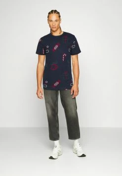 Alternative view of Jack & Jones JORCHRISTMAS TEE CREW NECK XMAS - Print T-shirt - Navy Blazer