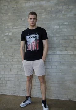 Jack & Jones JCOBOOSTER TEE SS CREW NECK JULY - Print T-shirt - Black