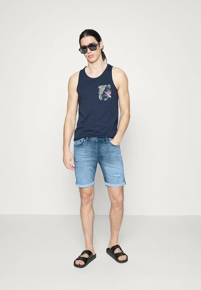 Jack & Jones IRICK ICON - Denim Shorts - Blue Denim 2 Jack & Jones IRICK ICON - Denim Shorts - Blue Denim - Image 2