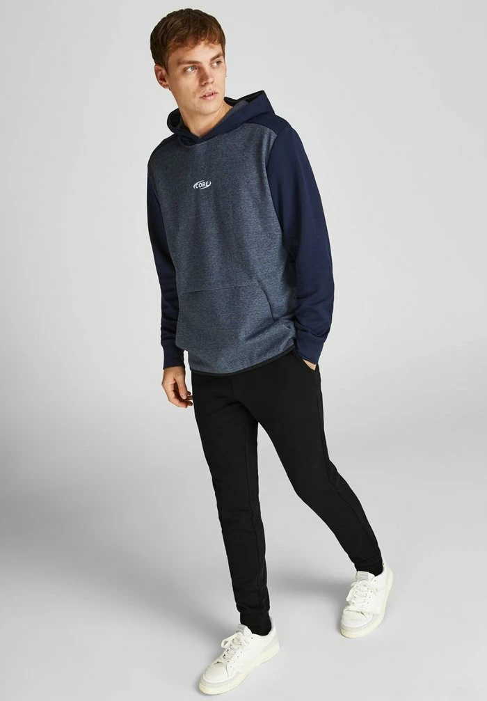 Jack & Jones JPSTWILL JJNEWBASIC - Tracksuit Bottoms - Black 2 Jack & Jones JPSTWILL JJNEWBASIC - Tracksuit Bottoms - Black - Image 2