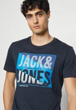 Jack & Jones JJSCOTT TEE CREW NECK - Print T-shirt - Navy Blazer 9 Jack & Jones JJSCOTT TEE CREW NECK - Print T-shirt - Navy Blazer -Jack & Jones Shop 0d6b1df5f672439d9265db22173f79c6