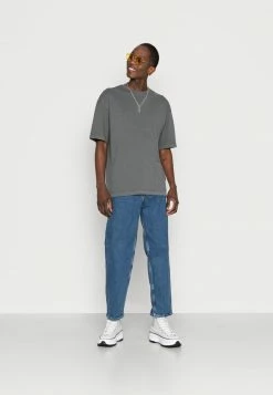 Alternative view of Jack & Jones JORWASH TEE CREW NECK UNISEX - Basic T-shirt - Asphalt