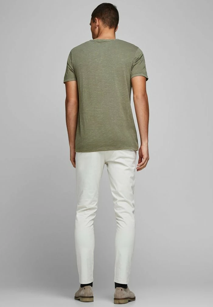 Jack & Jones JJESPLIT NECK TEE - Basic T-shirt - Dusky Green 3 Jack & Jones JJESPLIT NECK TEE - Basic T-shirt - Dusky Green - Image 3