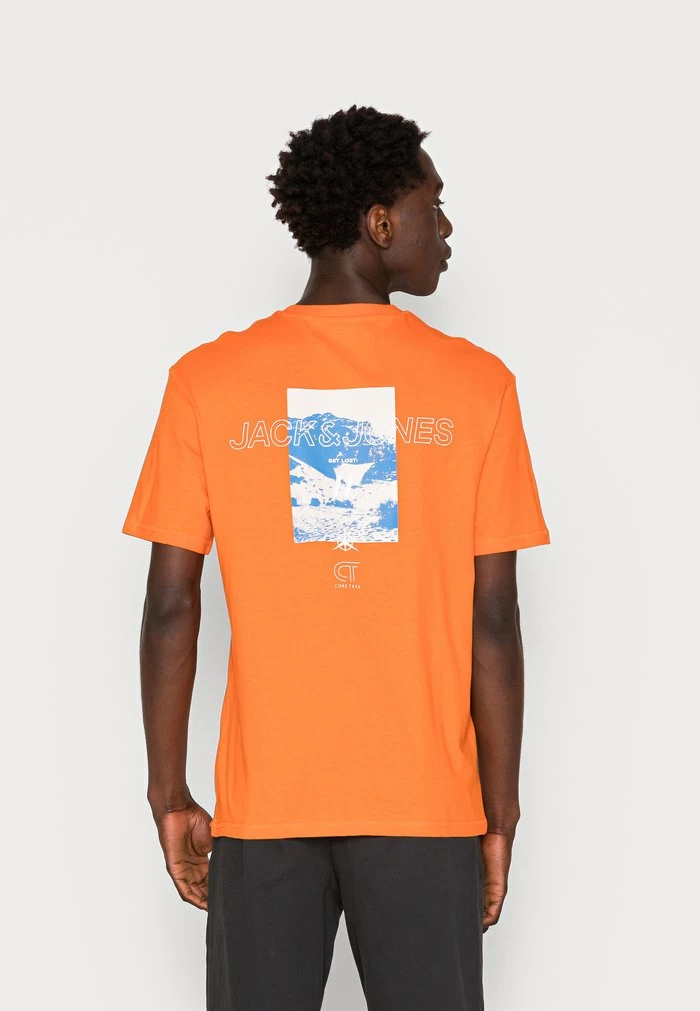 Jack & Jones DESERT TREK TEE CREW NECK - Print T-shirt - Mandarin Orange 3 Jack & Jones DESERT TREK TEE CREW NECK - Print T-shirt - Mandarin Orange - Image 3