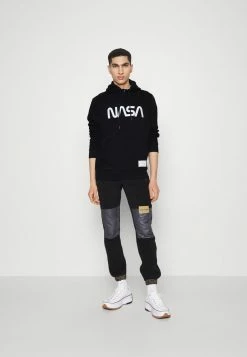 Jack & Jones JCONASA LOGO HOOD UNISEX - Hoodie - Black -Jack & Jones Shop 237a43da8a9449dda6b79af7e9f37a3d