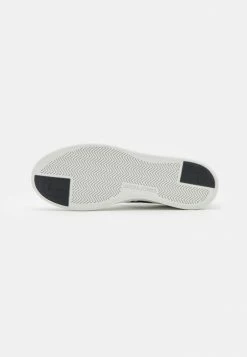 Jack & Jones JFWBANNA PRINT PANEL - Trainers - White 14 Jack & Jones JFWBANNA PRINT PANEL - Trainers - White -Jack & Jones Shop 23967968d78941a6af1d4906fcfdfb9a