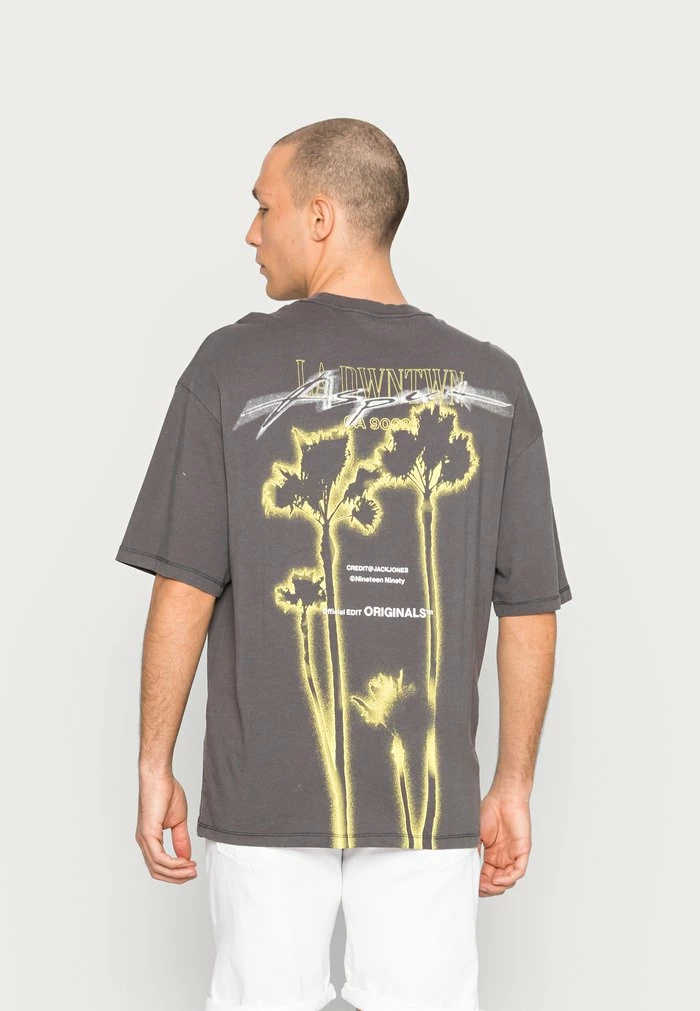 Jack & Jones JORPASADENA BLUR TEE CREW NECK - Print T-shirt - Asphalt 1 Jack & Jones JORPASADENA BLUR TEE CREW NECK - Print T-shirt - Asphalt
