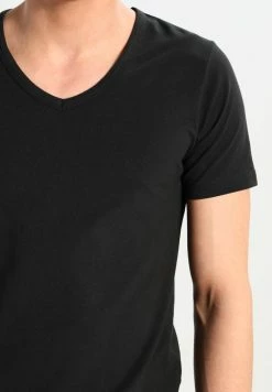 Jack & Jones BASIC V-NECK - Basic T-shirt - Black -Jack & Jones Shop 275d7f9b947e4be49e16260bcd480b7e
