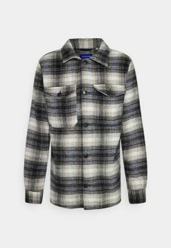 Jack & Jones JOROLLIE OVERSHIRT - Light Jacket - Crockery 8 Jack & Jones JOROLLIE OVERSHIRT - Light Jacket - Crockery -Jack & Jones Shop 27bc5b79b0f74066aaa981fc053c4e0e