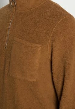 Jack & Jones JORPARTICLE HALF ZIP HIGH NECK - Fleece Jumper - Rubber -Jack & Jones Shop 2ab6a0e9af4e4e738d399a9209d2def3