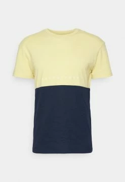 Jack & Jones JORCOPENHAGEN BLOCK TEE CREW NECK - Print T-shirt - Yellow 10 Jack & Jones JORCOPENHAGEN BLOCK TEE CREW NECK - Print T-shirt - Yellow -Jack & Jones Shop 2cbdf0a1f47a4012bdd4246f3d0d786a