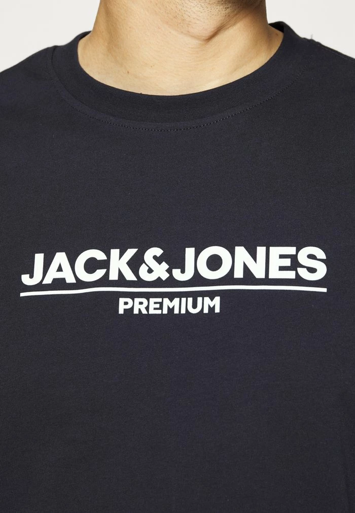 Jack & Jones JPRBLABRANDING TEE CREW NECK - Print T-shirt - Perfect Navy 8 Jack & Jones JPRBLABRANDING TEE CREW NECK - Print T-shirt - Perfect Navy - Image 8