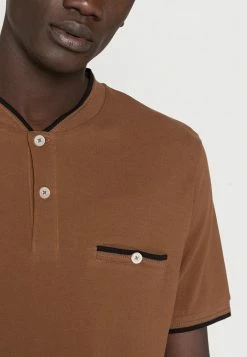 Jack & Jones JJMAOYAL - Basic T-shirt - Bison 9 Jack & Jones JJMAOYAL - Basic T-shirt - Bison -Jack & Jones Shop 34630f71edd246ca9fefc77fd76c0aff