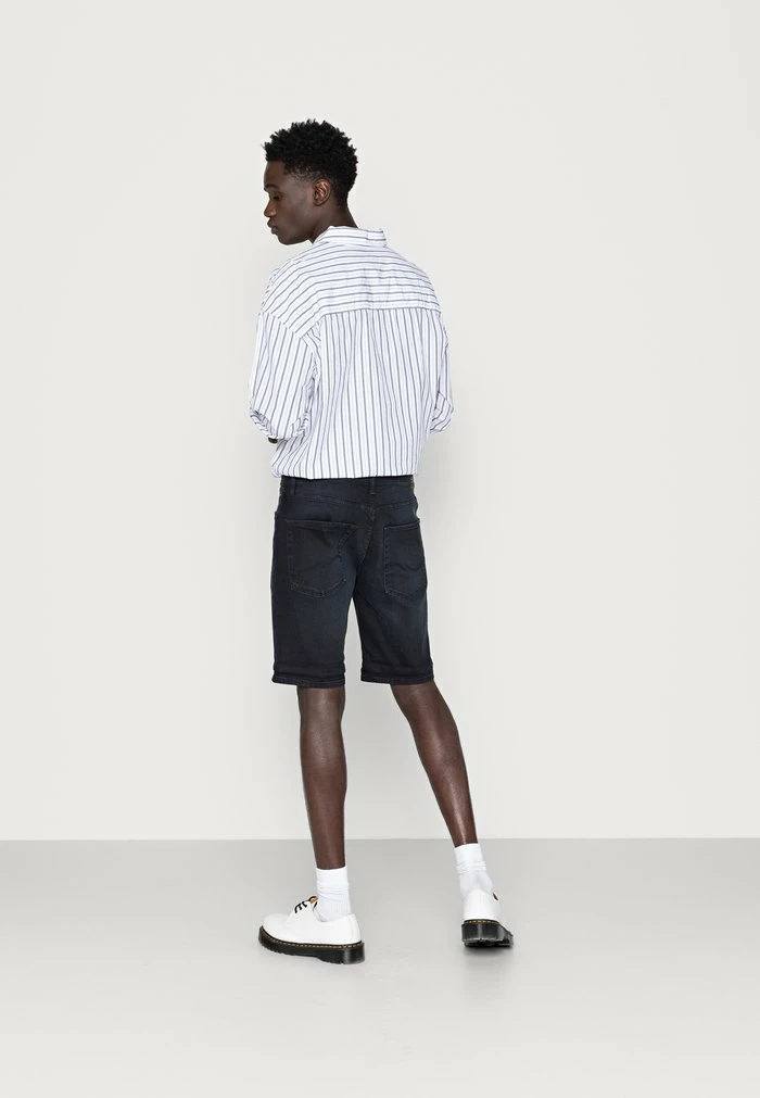 Jack & Jones JJIRICK JJORIGINAL - Denim Shorts - Black Denim 3 Jack & Jones JJIRICK JJORIGINAL - Denim Shorts - Black Denim - Image 3