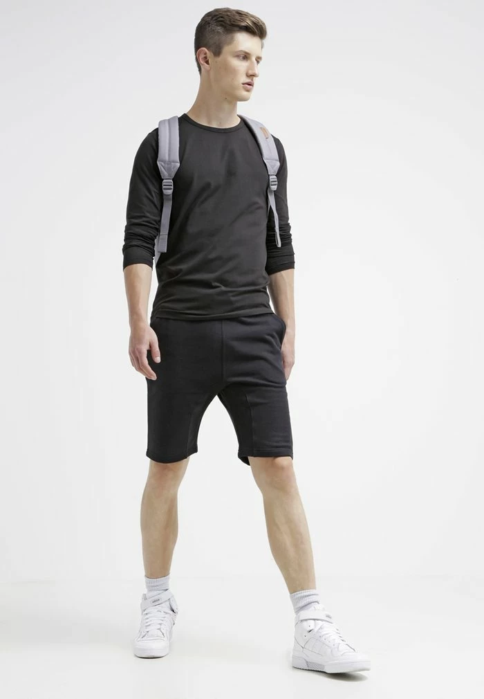Jack & Jones JJBASIC - Long Sleeved Top - Black 2 Jack & Jones JJBASIC - Long Sleeved Top - Black - Image 2