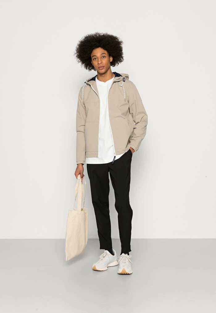 Jack & Jones JORLUKE - Summer Jacket - Crockery/solid 2 Jack & Jones JORLUKE - Summer Jacket - Crockery/solid - Image 2
