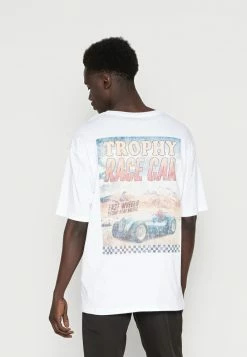 Jack & Jones JORTROPHY TEE SS CREW NECK KA UNISEX - Print T-shirt - Cloud Dancer