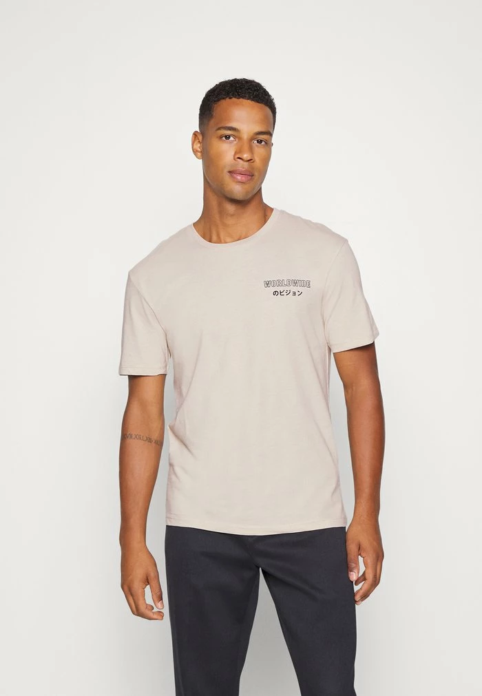 Jack & Jones JCOONOM TEE CREW NECK UNISEX - Print T-shirt - Moonbeam 1 Jack & Jones JCOONOM TEE CREW NECK UNISEX - Print T-shirt - Moonbeam