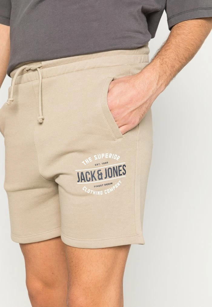 Jack & Jones JJIBRAT LOGO - Shorts - Crockery 5 Jack & Jones JJIBRAT LOGO - Shorts - Crockery - Image 5