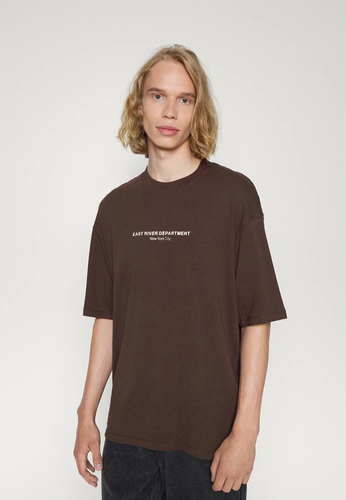 Jack & Jones JORTIEDYE TEE CREW NECK UNISEX - Print T-shirt - Seal Brown 1 Jack & Jones JORTIEDYE TEE CREW NECK UNISEX - Print T-shirt - Seal Brown