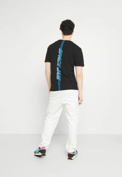 Jack & Jones SPACE JAM - Print T-shirt - Black 7 Jack & Jones SPACE JAM - Print T-shirt - Black -Jack & Jones Shop 402b54d48a1b4760afc49cc3b1d736c7