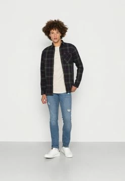 Alternative view of Jack & Jones JJENOA TEE CREW NECK - Basic T-shirt - Moonbeam