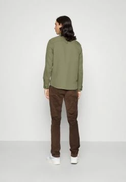 Jack & Jones JCOCLASSIC SHIRT - Shirt - Four Leaf Clover 7 Jack & Jones JCOCLASSIC SHIRT - Shirt - Four Leaf Clover -Jack & Jones Shop 480bb040bb84486699b77e3146ed69b8