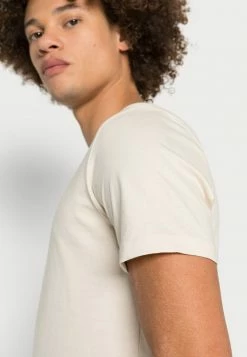 Jack & Jones JJE BASIC TEE O NECK NOOS - Basic T-shirt - Moonbeam 9 Jack & Jones JJE BASIC TEE O NECK NOOS - Basic T-shirt - Moonbeam -Jack & Jones Shop 4c260a44a5eb4a53b3c24d73f9974464