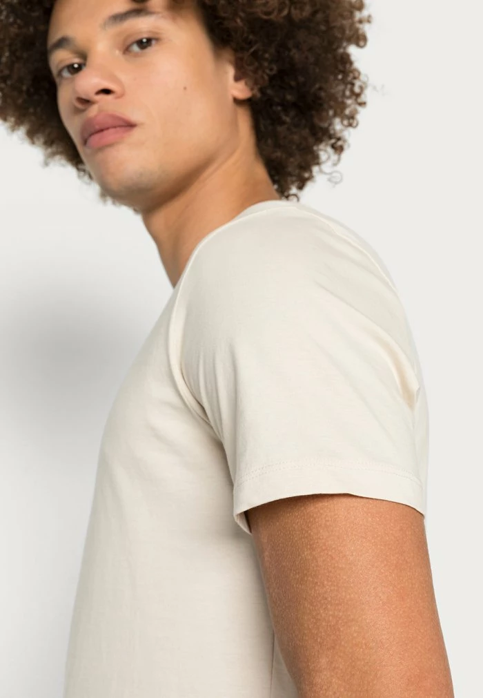 Jack & Jones JJE BASIC TEE O NECK NOOS - Basic T-shirt - Moonbeam 5 Jack & Jones JJE BASIC TEE O NECK NOOS - Basic T-shirt - Moonbeam - Image 5