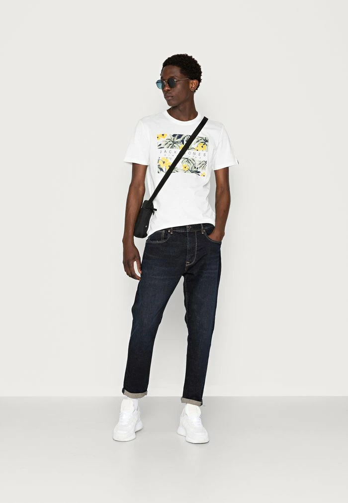 Jack & Jones JORVENICE BRANDING TEE CREW NECK - Print T-shirt - Cloud Dancer 2 Jack & Jones JORVENICE BRANDING TEE CREW NECK - Print T-shirt - Cloud Dancer - Image 2