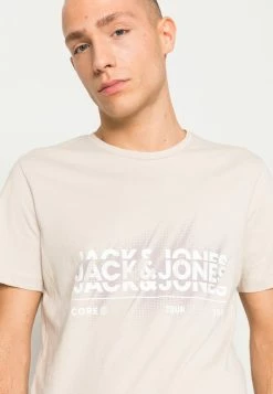 Jack & Jones JCOBOOSTER TEE CREW NECK - Print T-shirt - Moonbeam -Jack & Jones Shop 54cc26dc301e4e388040671071eea676