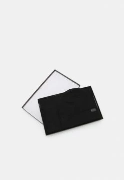 Alternative view of Jack & Jones JACJOLLY GIFTBOX SET - Scarf - Black