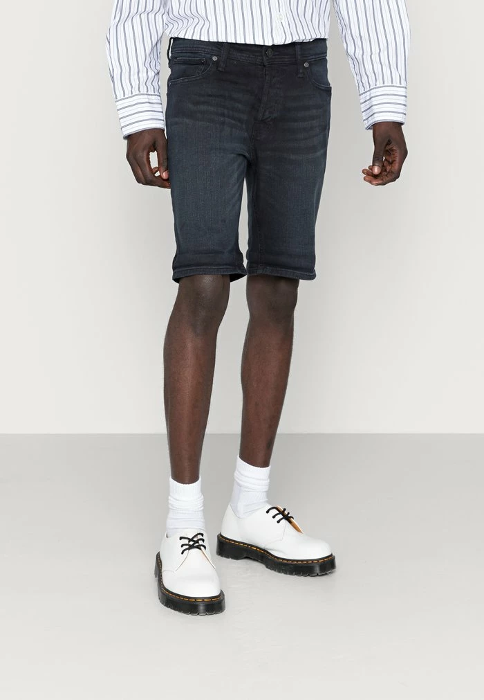 Jack & Jones JJIRICK JJORIGINAL - Denim Shorts - Black Denim 1 Jack & Jones JJIRICK JJORIGINAL - Denim Shorts - Black Denim