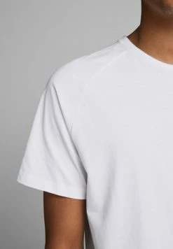 Jack & Jones JJECURVED TEE O NECK - Basic T-shirt - White 11 Jack & Jones JJECURVED TEE O NECK - Basic T-shirt - White -Jack & Jones Shop 58c6ec1a18c14ab085ac42b3a0af2794