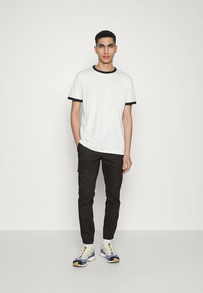 Jack & Jones JJIMARCO JJJAMIECUFFED - Cargo Trousers - Mulch 2 Jack & Jones JJIMARCO JJJAMIECUFFED - Cargo Trousers - Mulch - Image 2