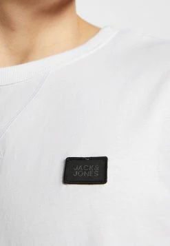 Jack & Jones JCOCLASSIC WAFFLE BADGE TEE SS NOOS - Basic T-shirt - White 13 Jack & Jones JCOCLASSIC WAFFLE BADGE TEE SS NOOS - Basic T-shirt - White -Jack & Jones Shop 5a9dd8332e9747c4bfc15ff011bec459
