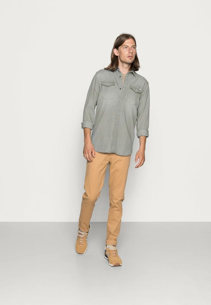 Jack & Jones JJESHERIDAN L/S NOOS - Shirt - Light Grey 2 Jack & Jones JJESHERIDAN L/S NOOS - Shirt - Light Grey - Image 2