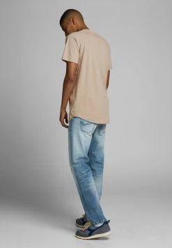 Jack & Jones JJECURVED TEE O NECK - Basic T-shirt - Beige -Jack & Jones Shop 5f90a1747eec4f2284190d9b0c156d8a
