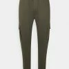 Jack & Jones JJIGORDON JJCLASSIC - Tracksuit Bottoms - Forest Night