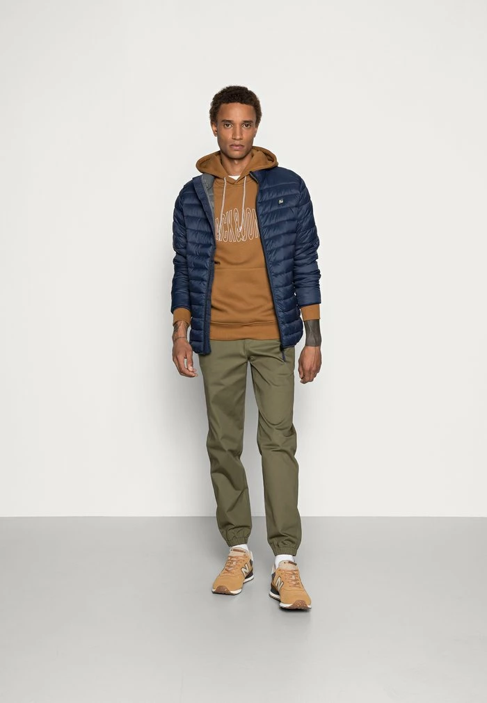 Jack & Jones JORWORLD - Hoodie - Brown 2 Jack & Jones JORWORLD - Hoodie - Brown - Image 2