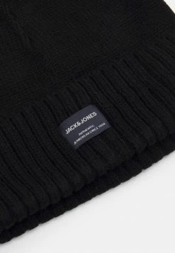 Jack & Jones JACTRISTAN SHORT BEANIE UNISEX - Beanie - Black -Jack & Jones Shop 67041cf813bd44b5a5cb704f787ae171