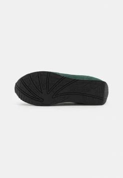 Jack & Jones JFWHAWKER - Trainers - Trekking Green/marshmallow 10 Jack & Jones JFWHAWKER - Trainers - Trekking Green/marshmallow -Jack & Jones Shop 6b842f39ae8c4af78168d3d2918eb817