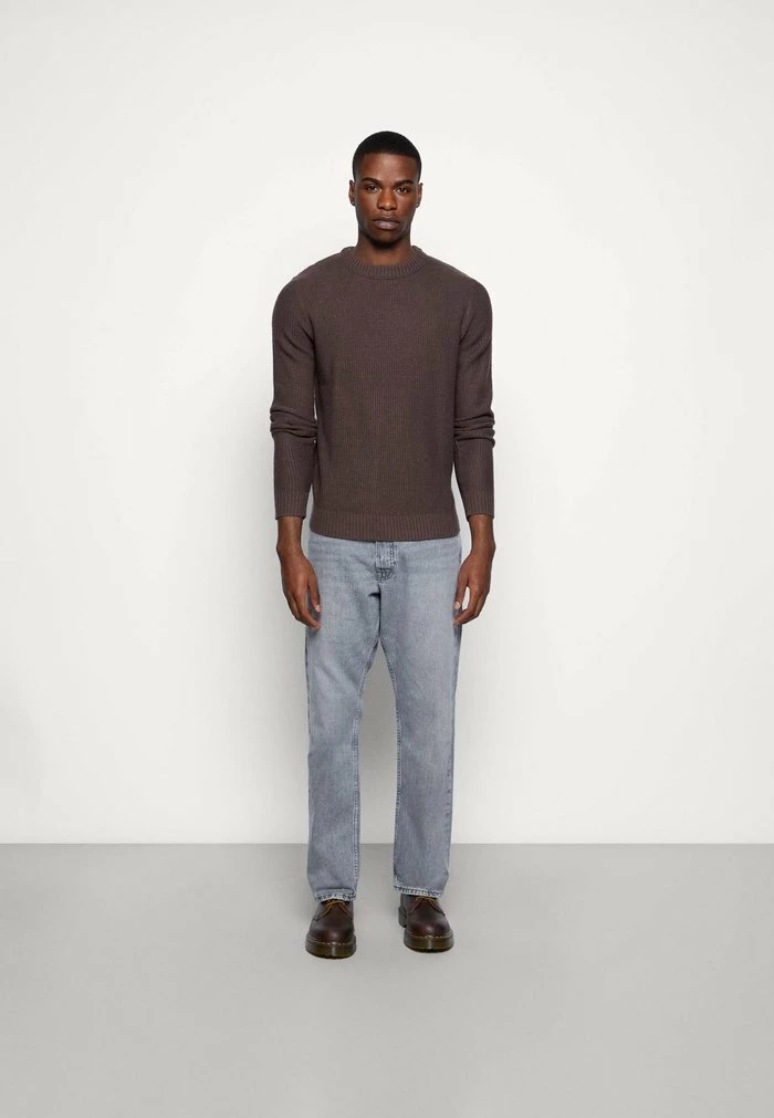 Jack & Jones JORELROY CREW NECK - Jumper - Seal Brown 2 Jack & Jones JORELROY CREW NECK - Jumper - Seal Brown - Image 2