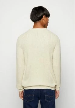 Jack & Jones JCOONO CREW NECK - Jumper - Moonbeam 8 Jack & Jones JCOONO CREW NECK - Jumper - Moonbeam -Jack & Jones Shop 6f57f01699c14b73ba4e2f367eaf7b40