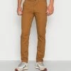 Jack & Jones JPSTMARCO JJDAVE - Chinos - Rubber
