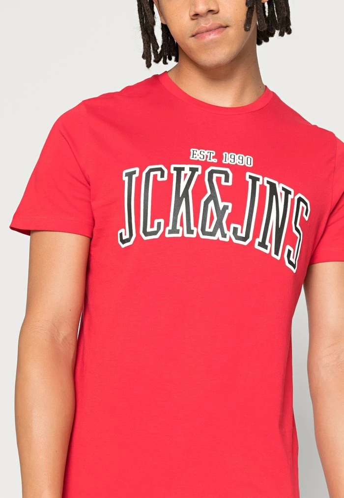 Jack & Jones JJCEMB TEE CREW NECK - Print T-shirt - True Red 5 Jack & Jones JJCEMB TEE CREW NECK - Print T-shirt - True Red - Image 5