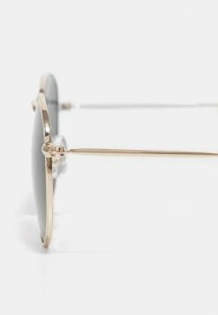 Jack & Jones JACRYDER SUNGLASSES - Sunglasses - Gold-coloured -Jack & Jones Shop 751c4eb8e40343efa613e2635c13510a